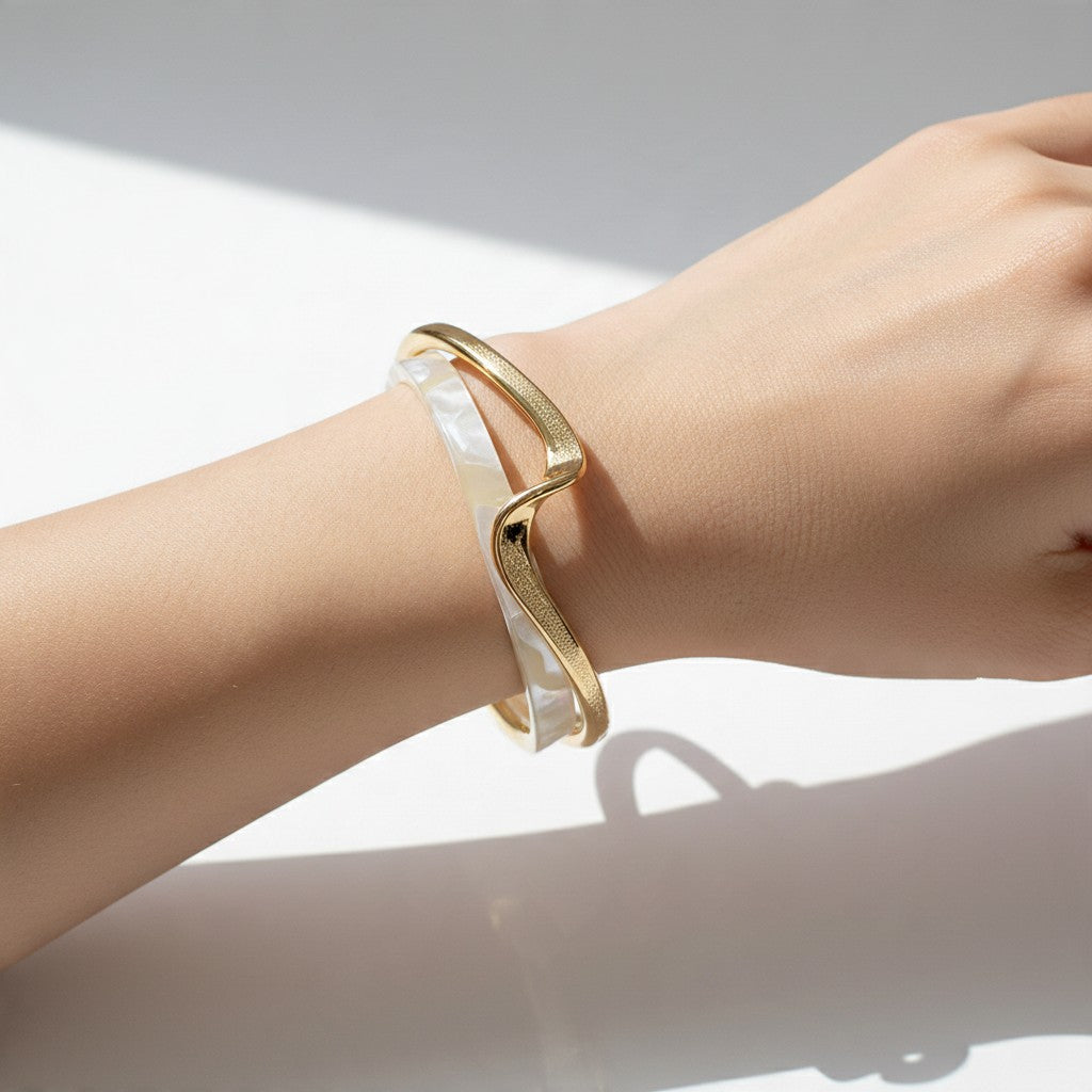 Bracelet Jonc Texturé Effet Métal – Style Coréen Minimaliste | Femme
