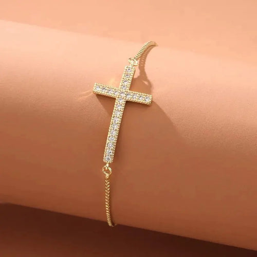 Bracelet Croix Serti de Zirconium – Cuivre Doré ou Argenté Ajustable