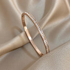 Bracelet jonc brillant à strass en acier inoxydable – Femme