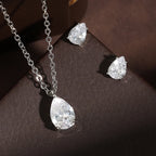 Parure ZAKOL goutte en zircone : collier et boucles d’oreilles